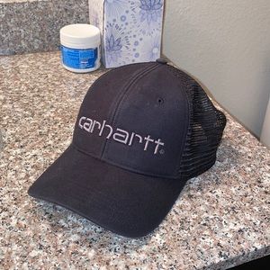 Carhartt trucker hat